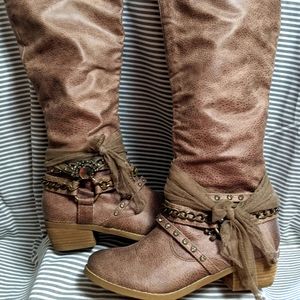 Buckle Boots by Not Rated